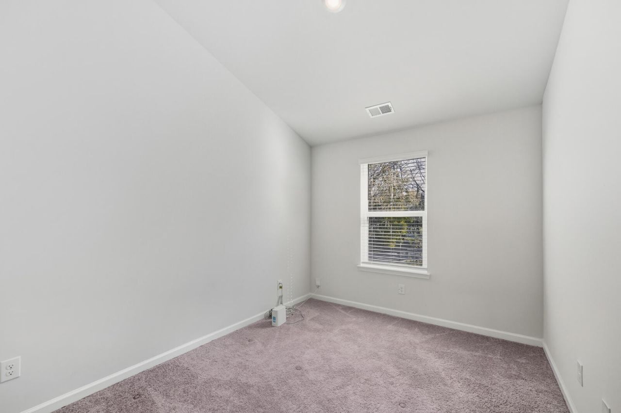 4712 Palm View Circle Photo 16