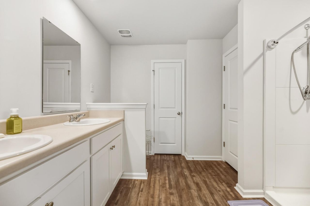 4712 Palm View Circle Photo 19