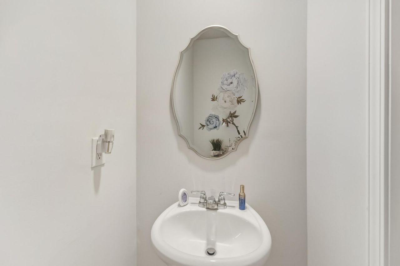 4712 Palm View Circle Photo 24