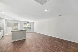 4712 Palm View Circle photo 4