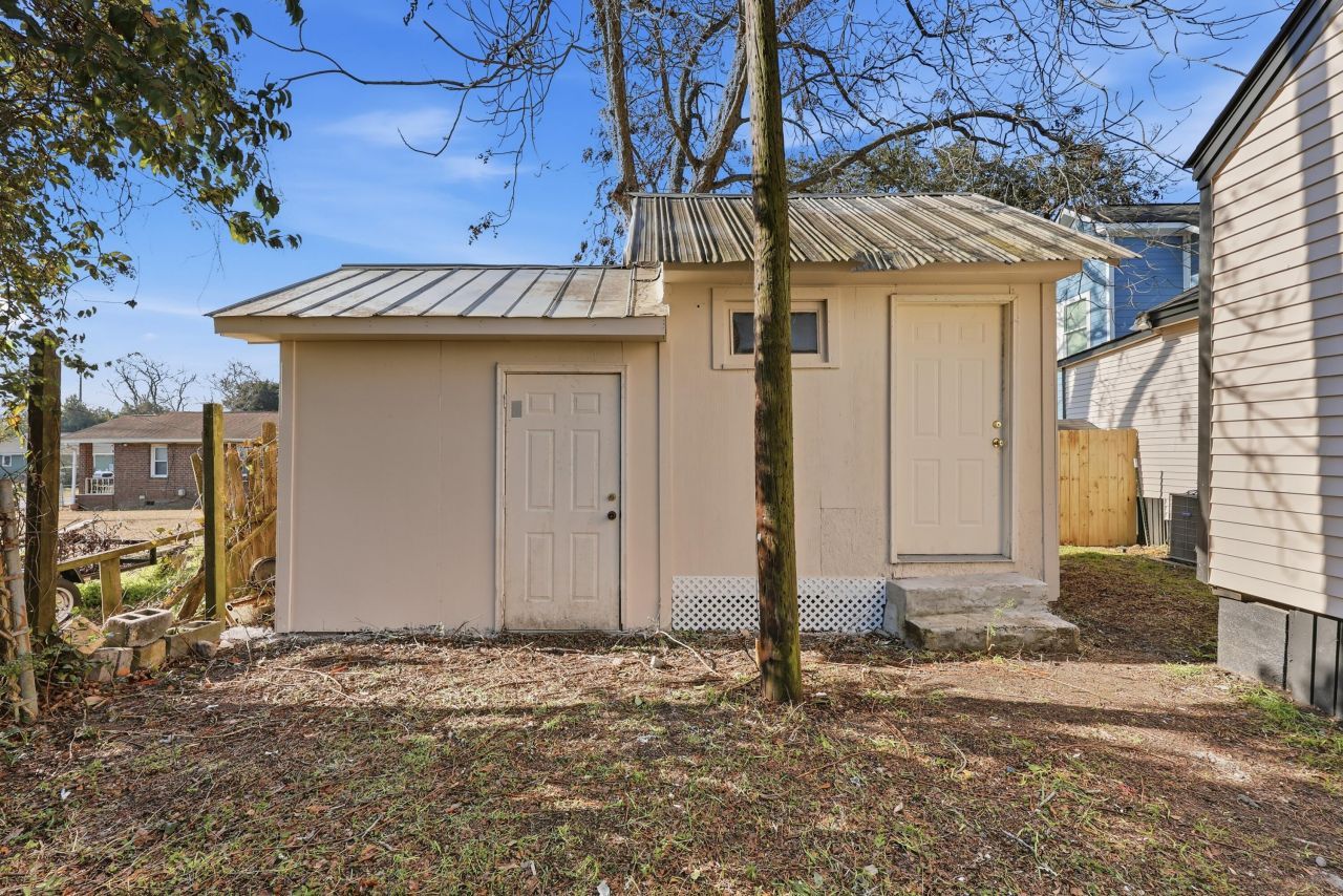 2211 Garfield Street Photo 21