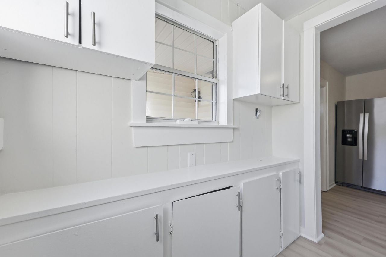 2211 Garfield Street Photo 7