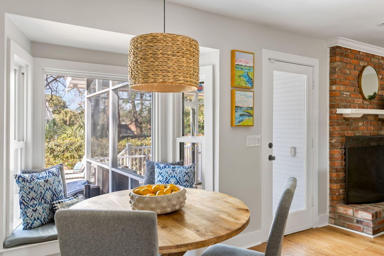 743 Gypsy Lane Photo 10