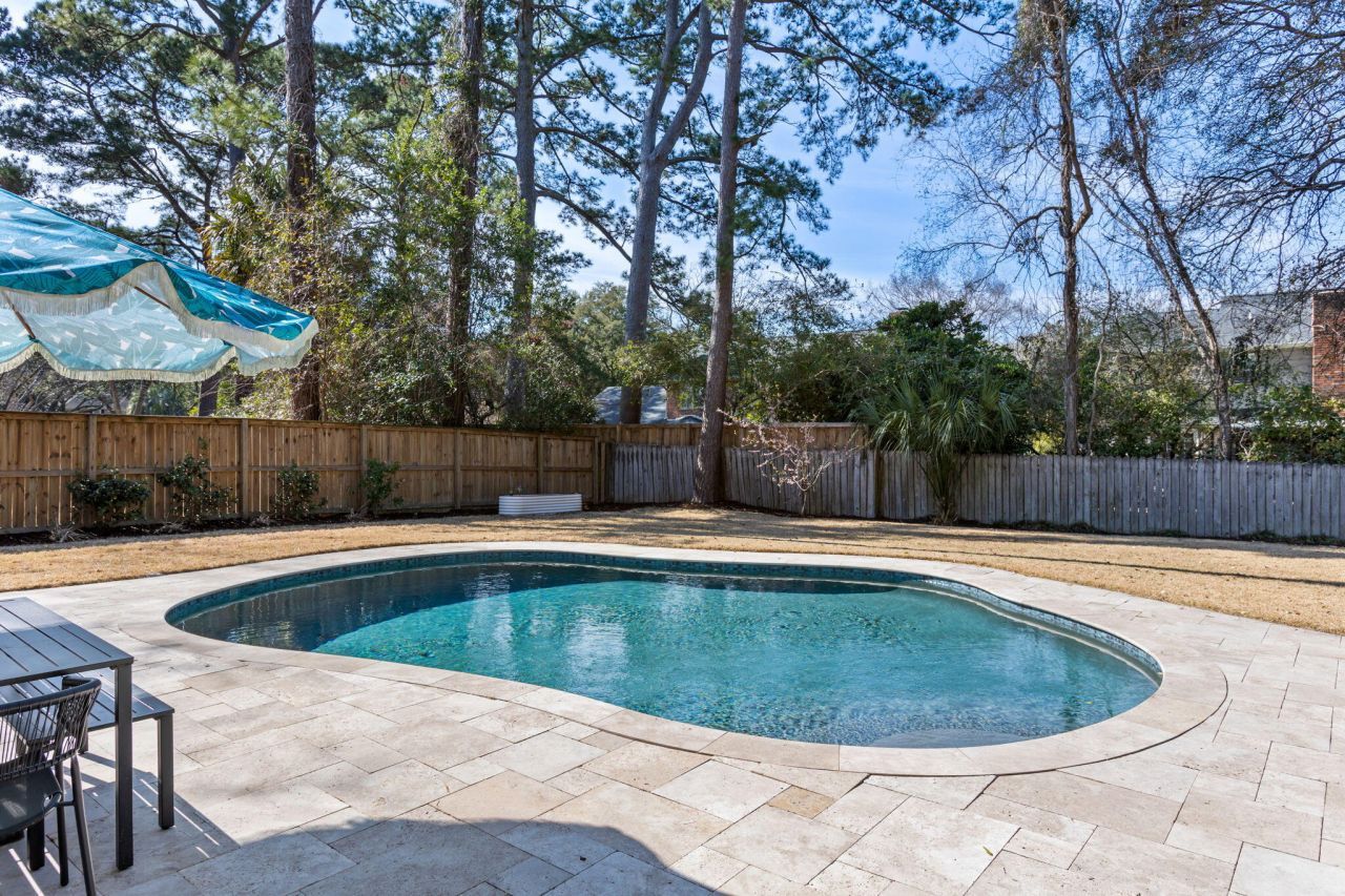 743 Gypsy Lane Photo 13