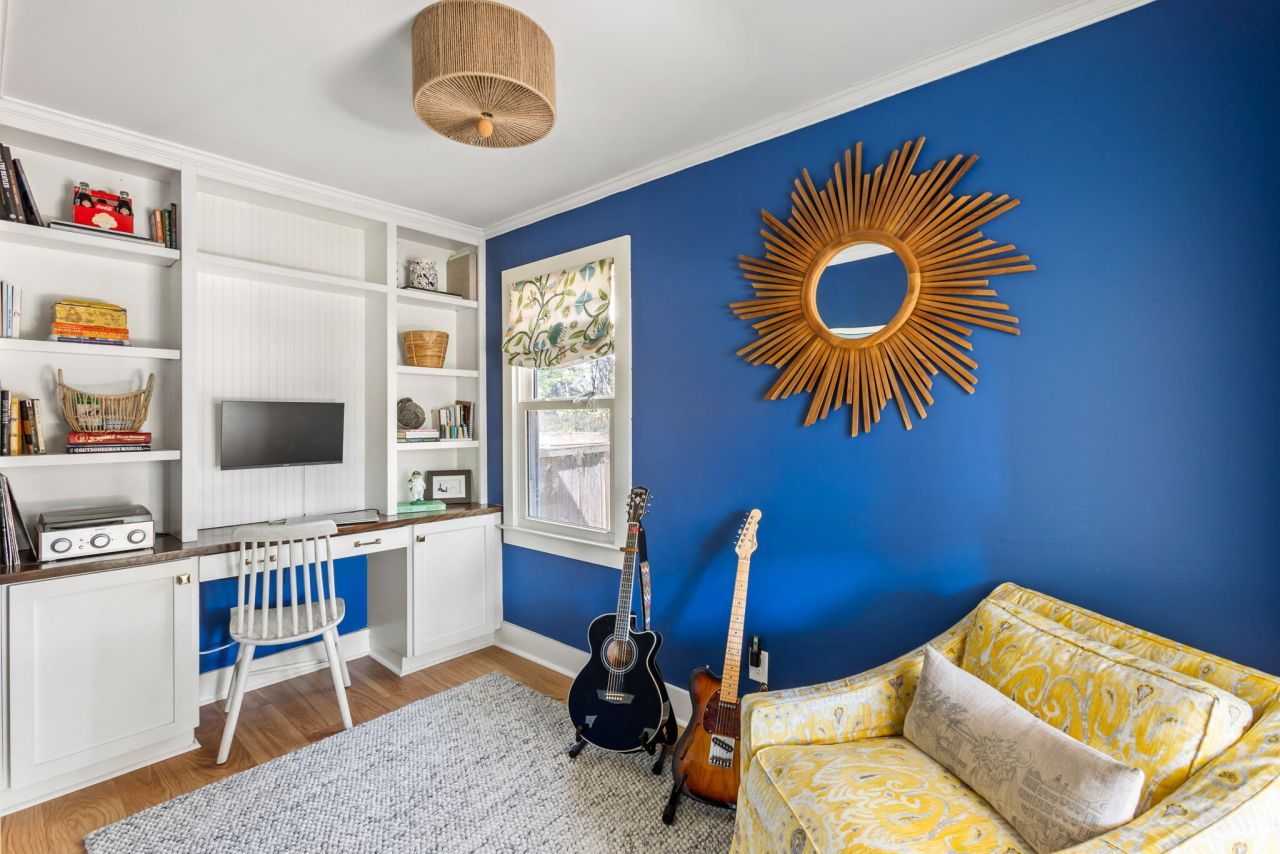 743 Gypsy Lane Photo 16