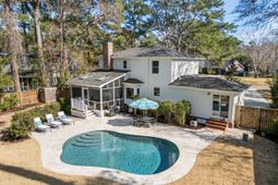 743 Gypsy Lane photo 4