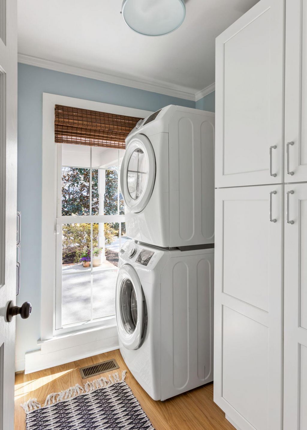 743 Gypsy Lane Photo 24