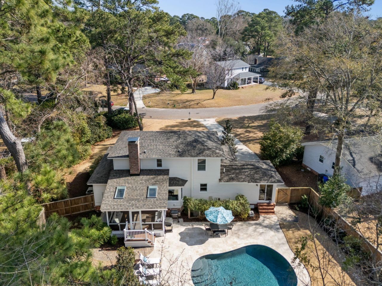 743 Gypsy Lane Photo 33