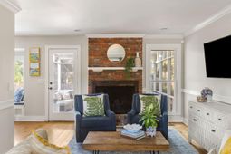 743 Gypsy Lane photo 4