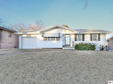 9144 Boyd Street, Omaha, NE 68134