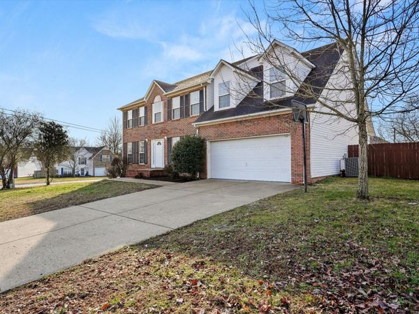 1201 Baker Creek Dr, Spring Hill, TN 37174