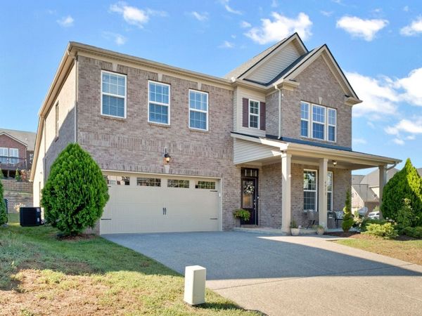 4973 Napoli Dr, Mount Juliet, TN 37122