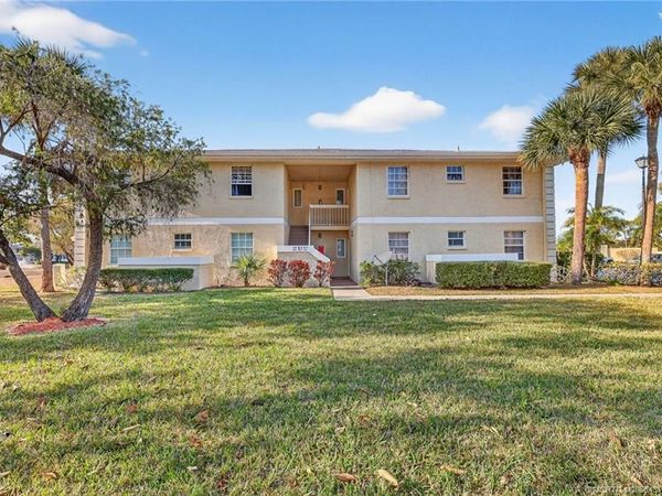 1564 SE Royal Green Circle, Unit 104, Port St Lucie, FL 34952