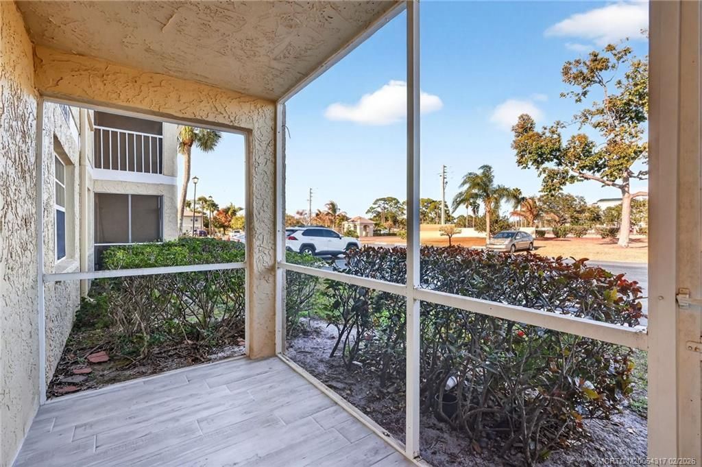 1564 SE Royal Green Circle, Unit 104, Port Saint Lucie, FL 34952 Photo