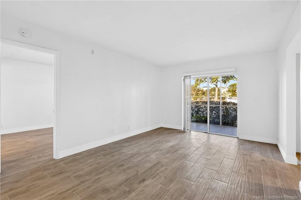 1564 SE Royal Green Circle, Unit 104, Port Saint Lucie, FL 34952 Photo