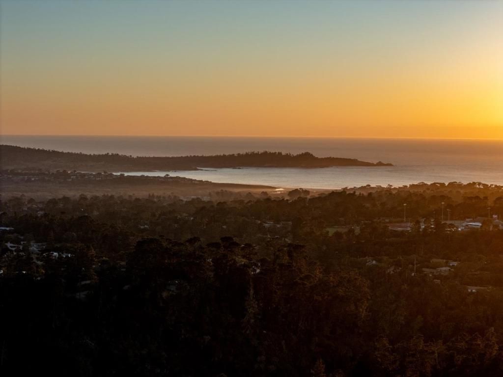 24911 Outlook Terrace, Carmel, CA 93923 Main Photo