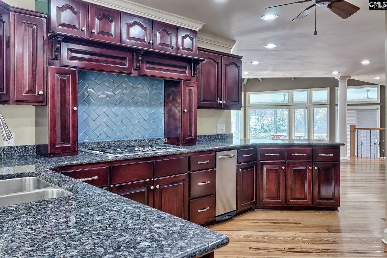 510 Yachting Road Photo 19