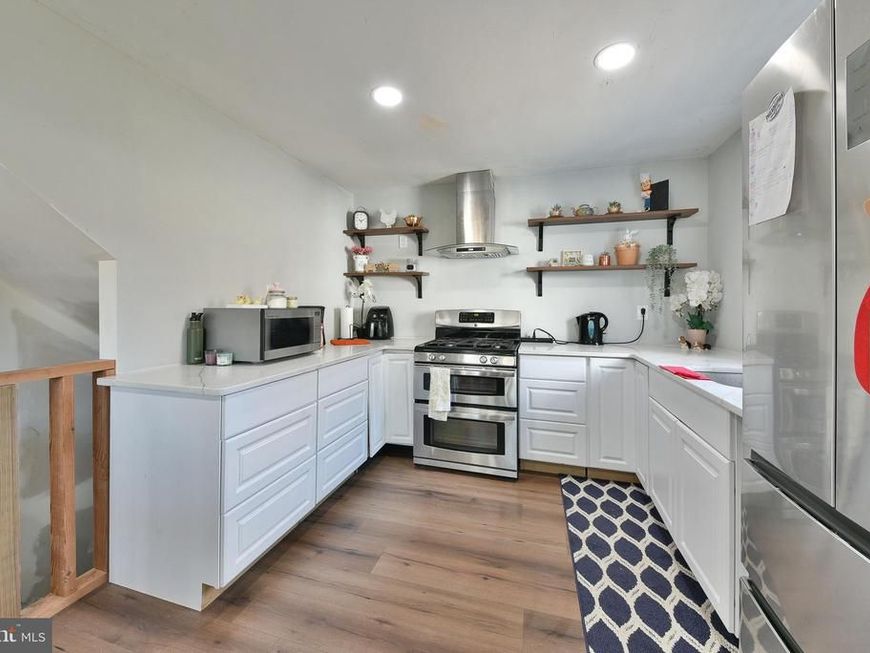 7528-32 Loretto Avenue, Philadelphia, PA 19111 Main Photo