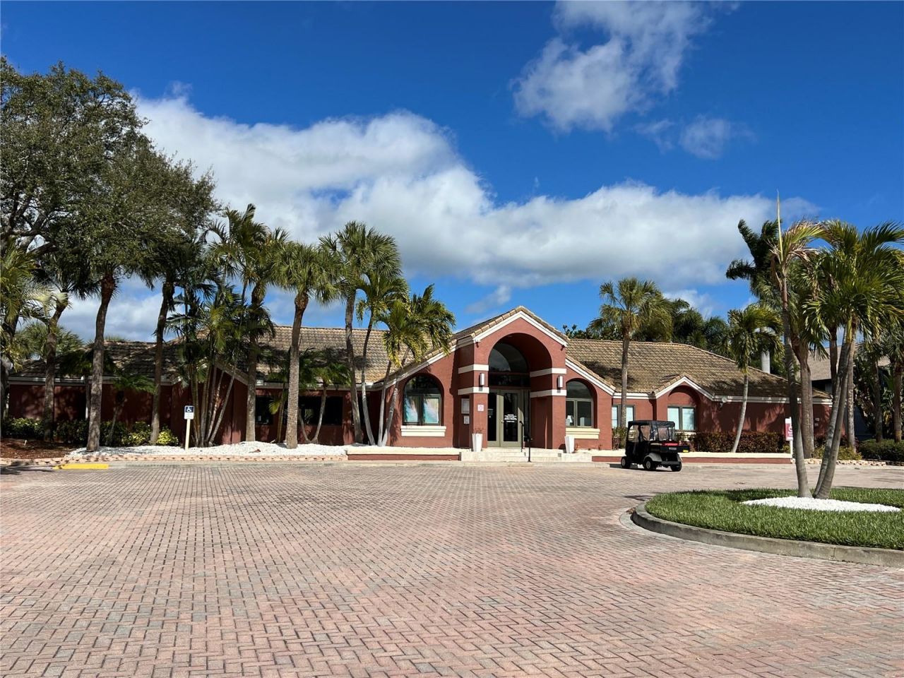 10265 Gandy Boulevard N, Unit 1709, Saint Petersburg, FL 33702 Photo