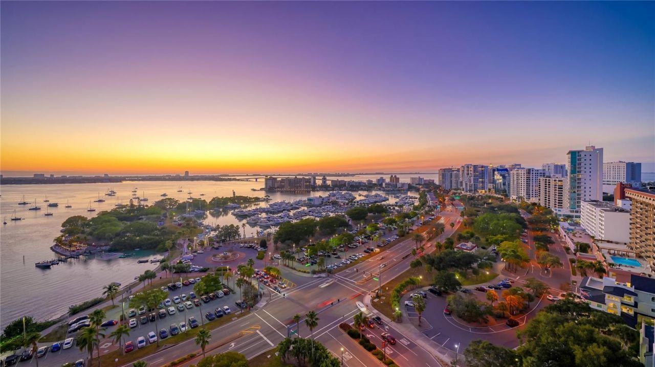 111 Golden Gate, Unit 403, Sarasota, FL 34236 Photo