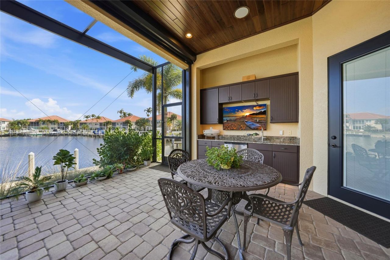 166 Hibiscus Drive, Punta Gorda, FL 33950 Photo