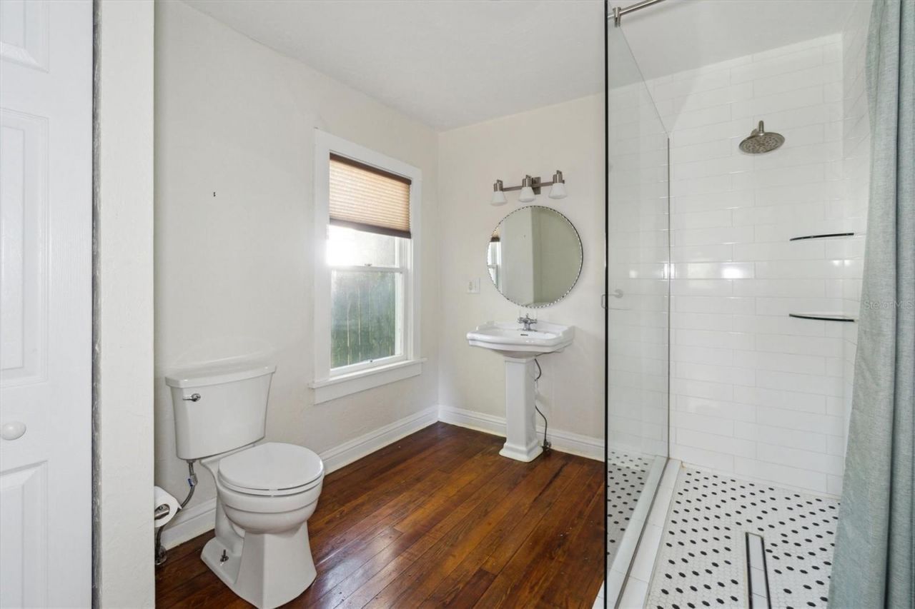 2114 NW 7th Terrace, Gainesville, FL 32609 Photo