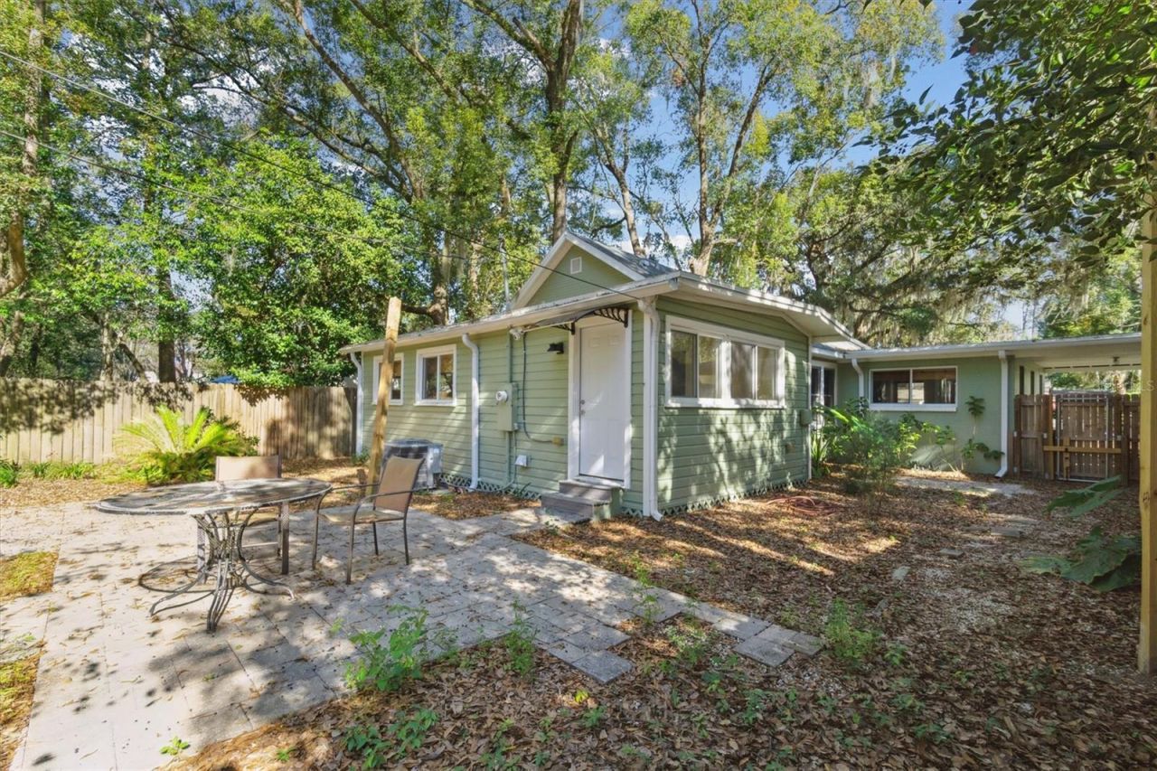 2114 NW 7th Terrace, Gainesville, FL 32609 Photo