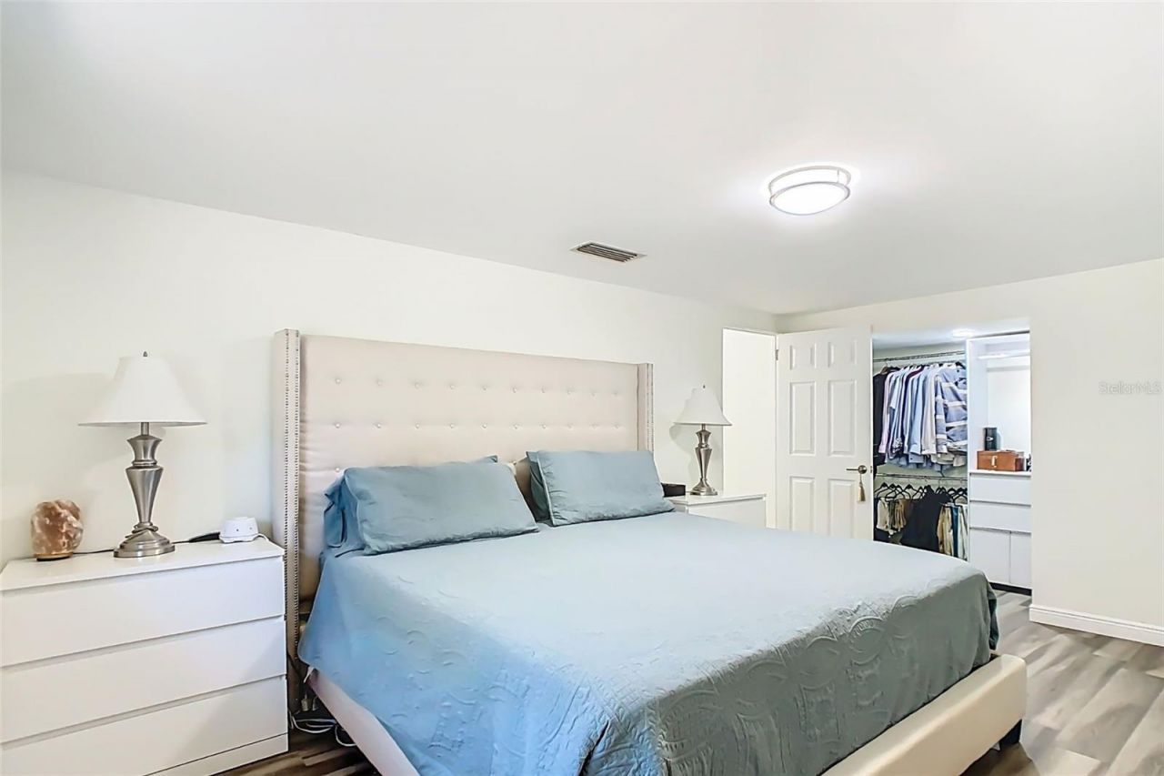 1700 S Miller Road, Valrico, FL 33594 Photo