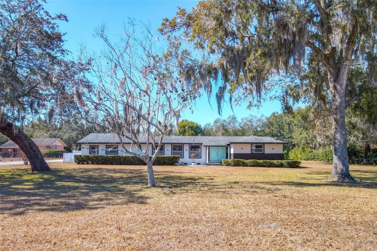 1700 S Miller Road, Valrico, FL 33594 Photo