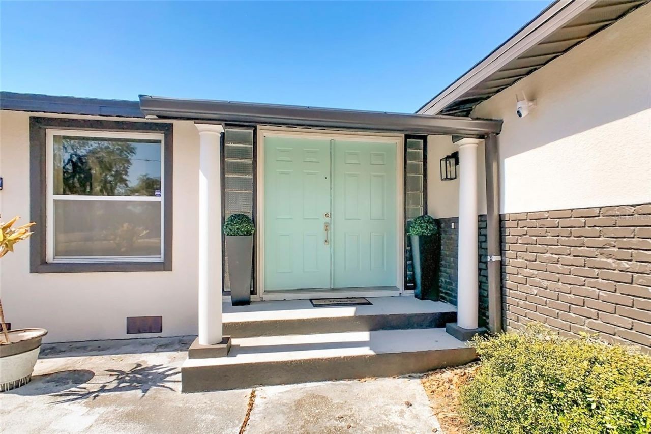 1700 S Miller Road, Valrico, FL 33594 Photo