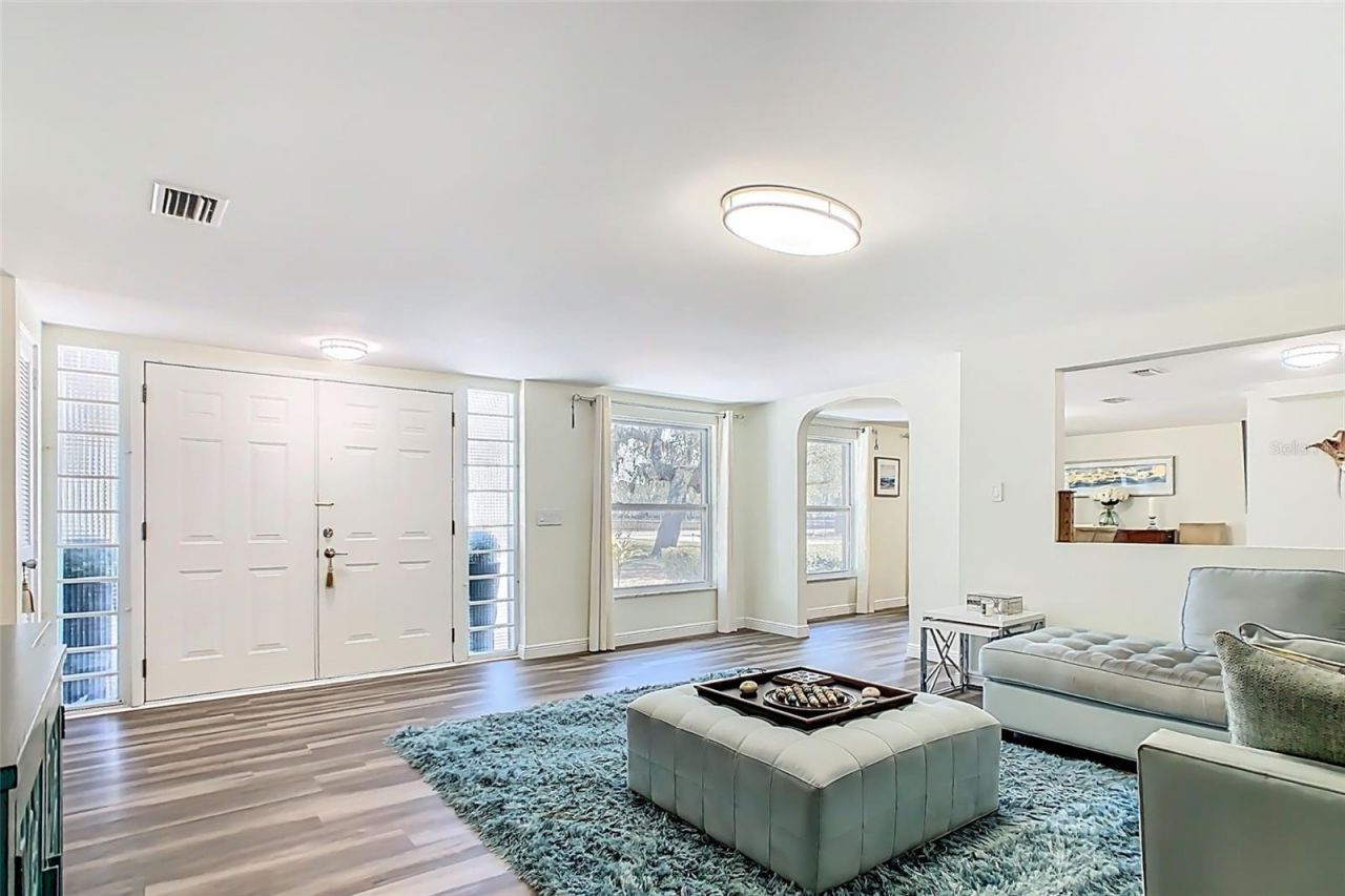 1700 S Miller Road, Valrico, FL 33594 Photo