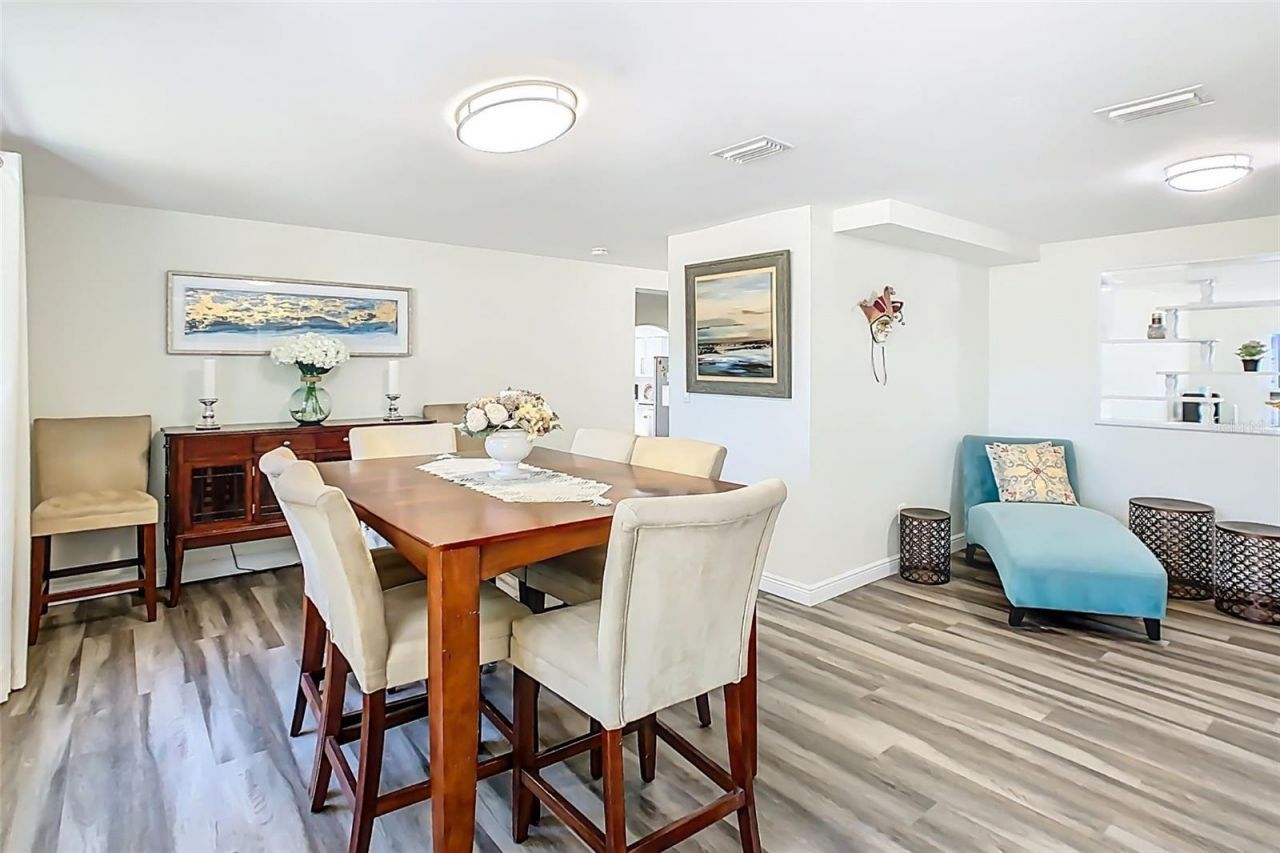 1700 S Miller Road, Valrico, FL 33594 Photo