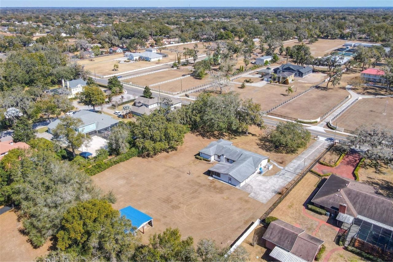 1700 S Miller Road, Valrico, FL 33594 Photo