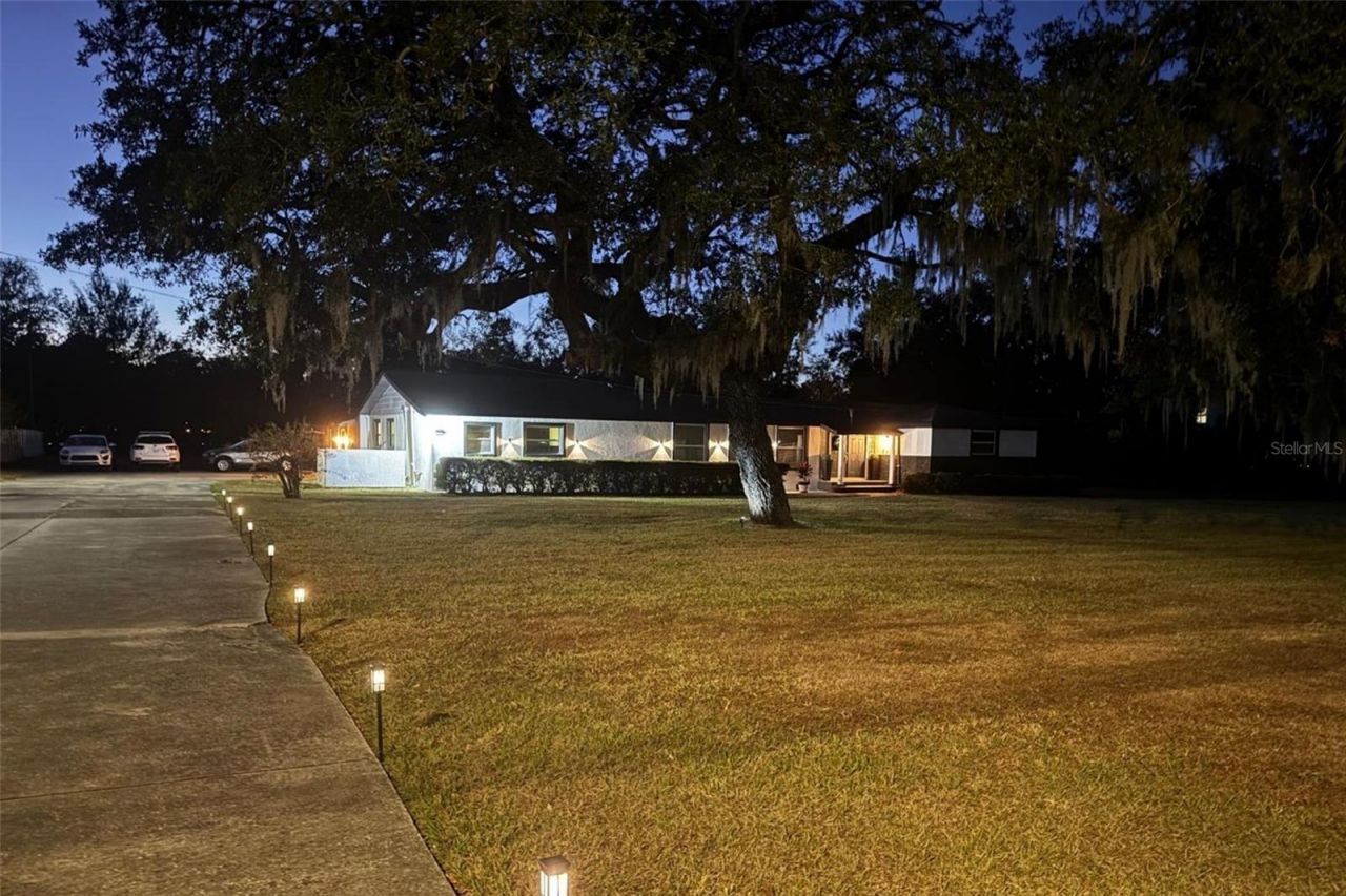 1700 S Miller Road, Valrico, FL 33594 Photo