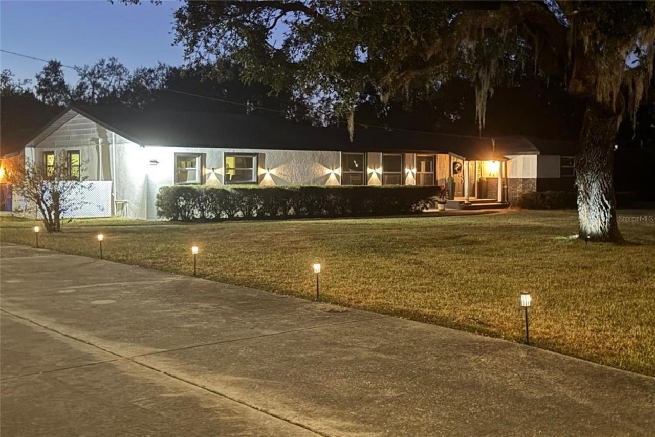 1700 S Miller Road, Valrico, FL 33594 Photo