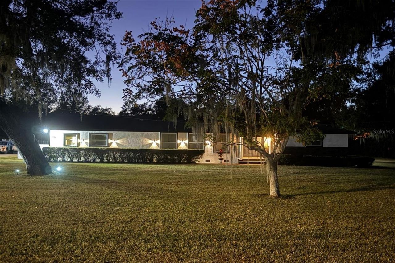 1700 S Miller Road, Valrico, FL 33594 Photo