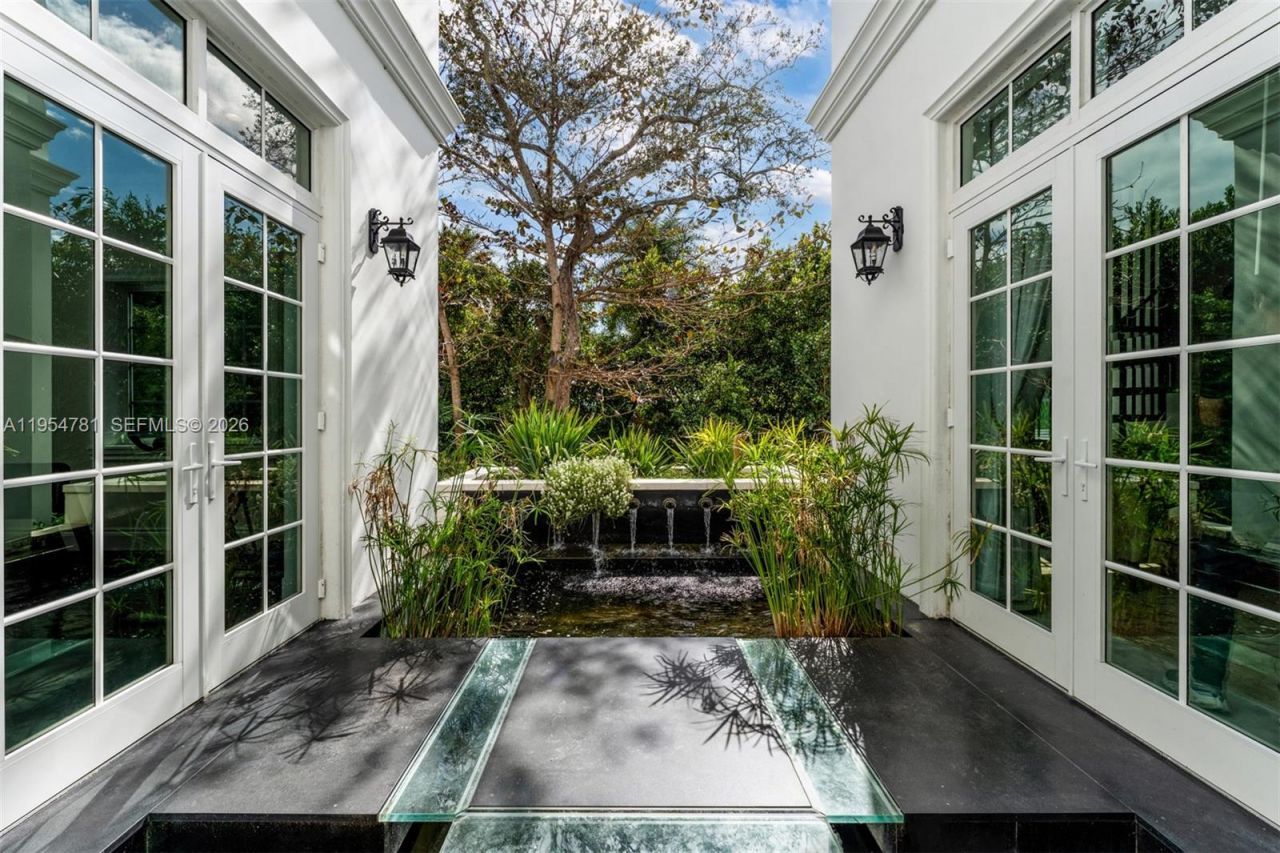 13291 Old Cutler Rd , Pinecrest, FL 33156 Photo