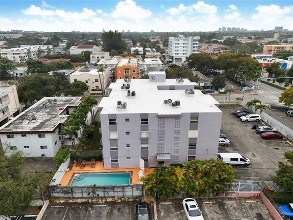 1661 SW 3rd St, Unit 25, Miami, FL 33135