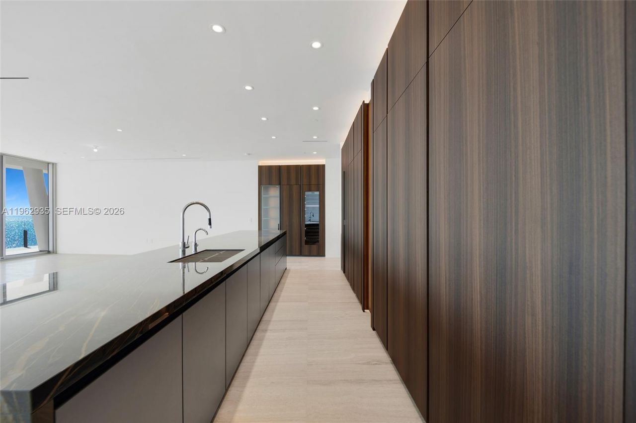 5 Grove Isle Dr., Unit M401, Coconut Grove, FL 33133 Photo