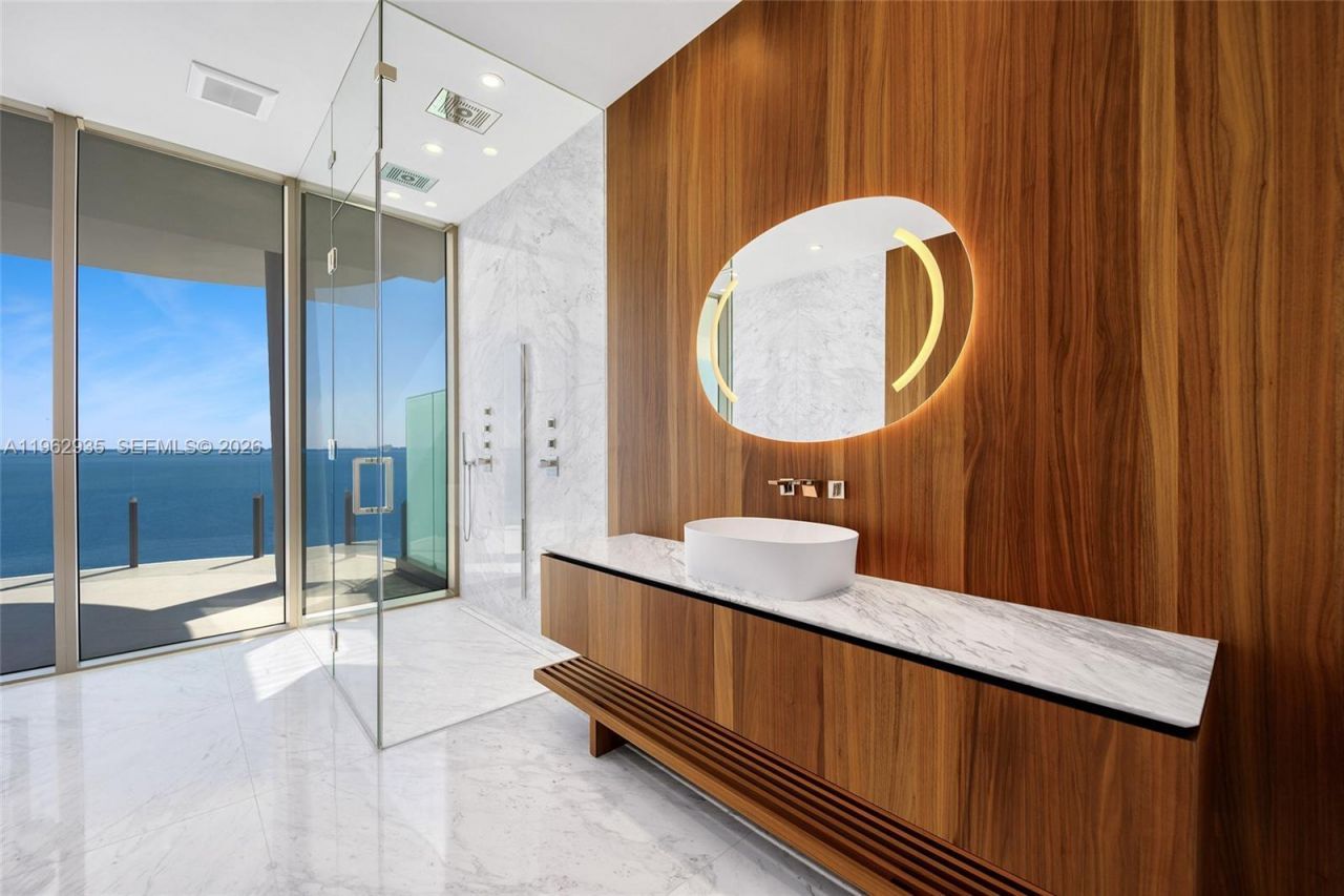 5 Grove Isle Dr., Unit M401, Coconut Grove, FL 33133 Photo