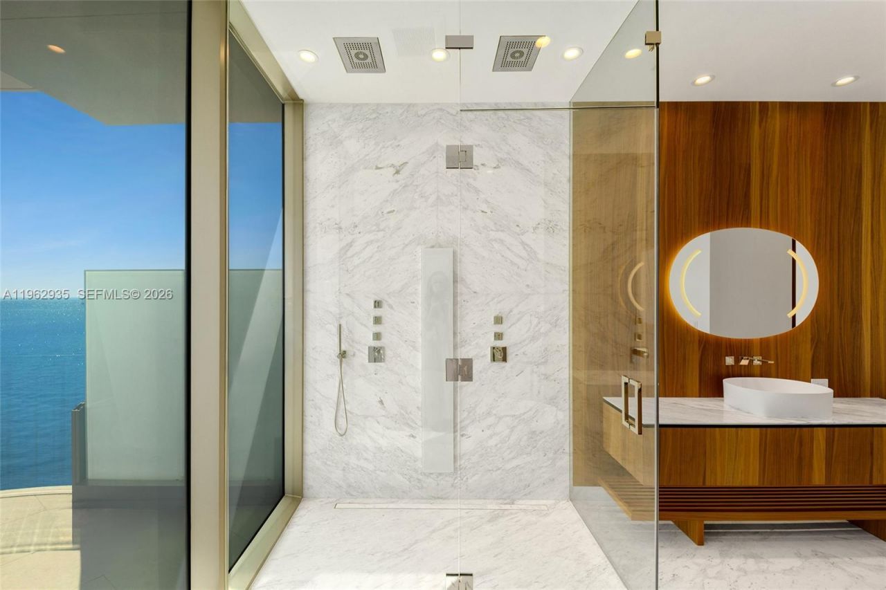 5 Grove Isle Dr., Unit M401, Coconut Grove, FL 33133 Photo