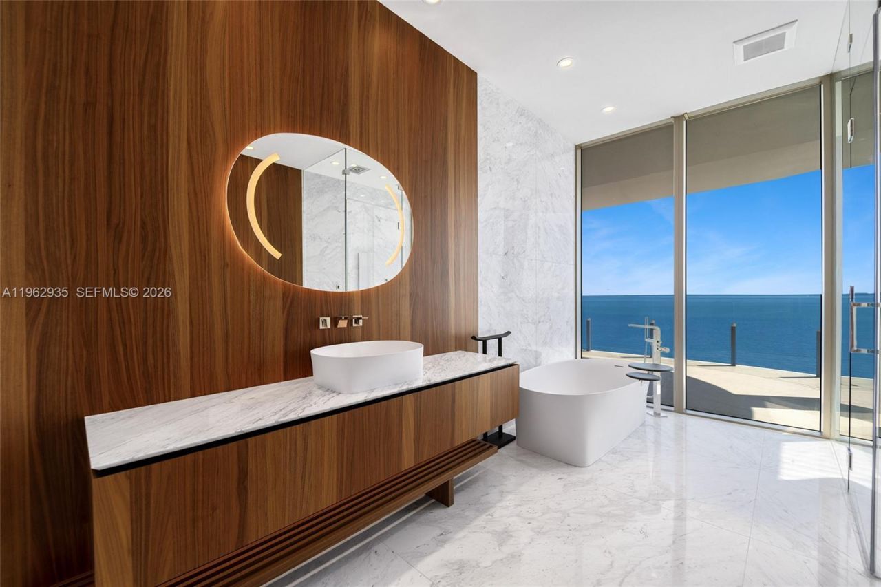 5 Grove Isle Dr., Unit M401, Coconut Grove, FL 33133 Photo