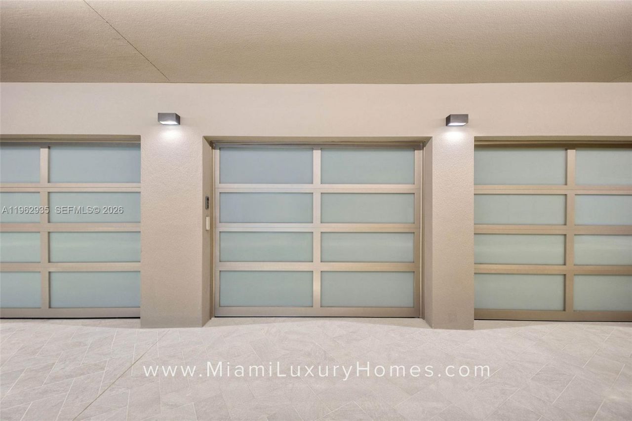 5 Grove Isle Dr., Unit M401, Coconut Grove, FL 33133 Photo