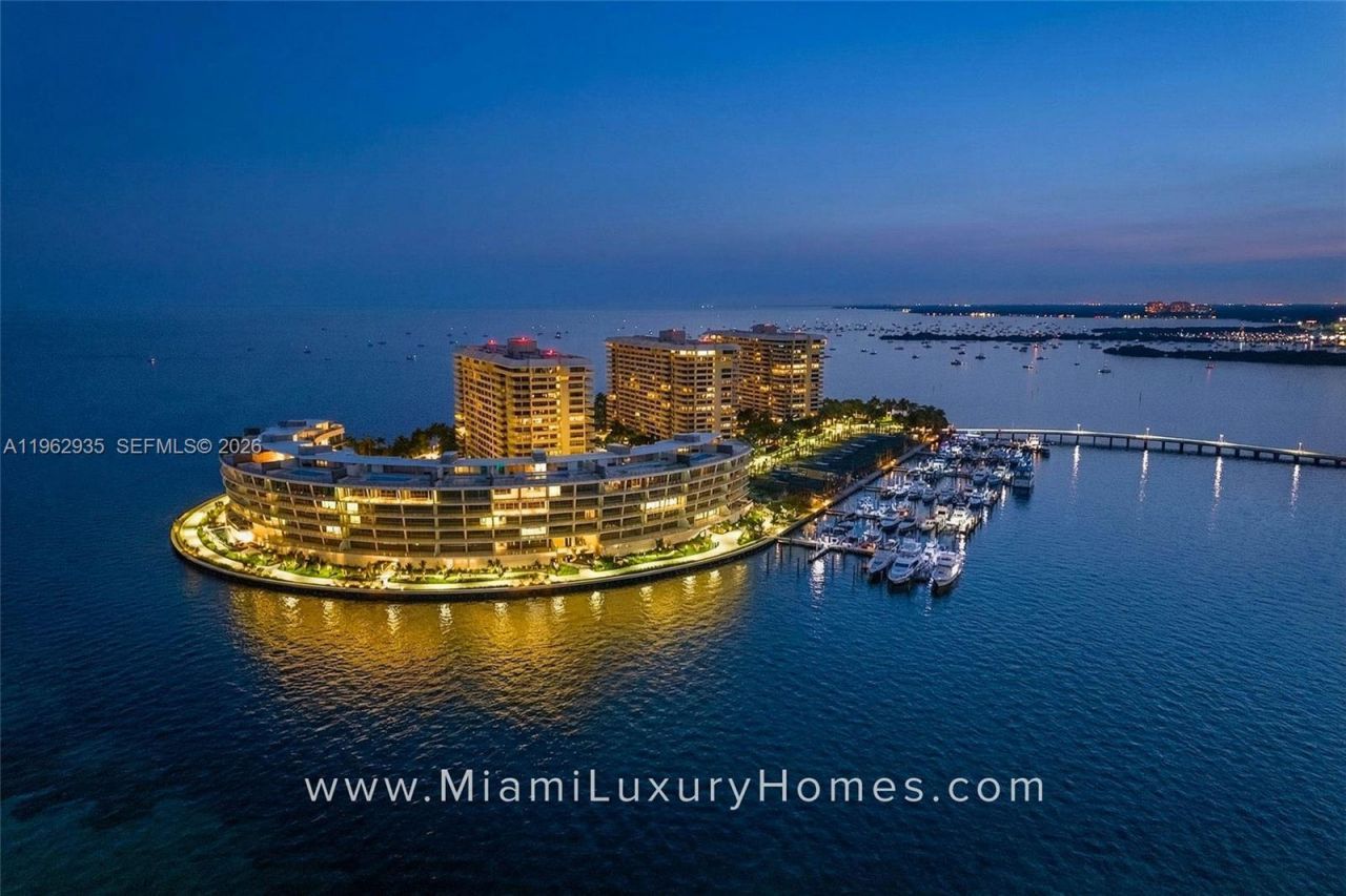 5 Grove Isle Dr., Unit M401, Coconut Grove, FL 33133 Photo