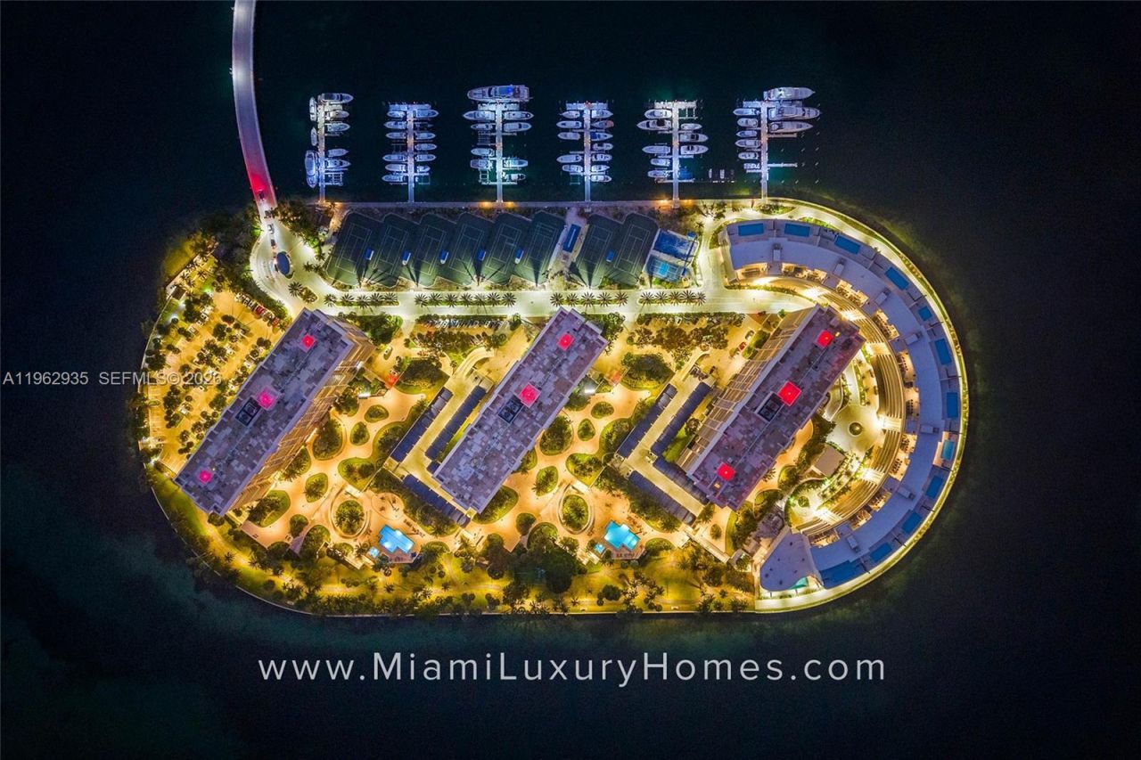 5 Grove Isle Dr., Unit M401, Coconut Grove, FL 33133 Photo