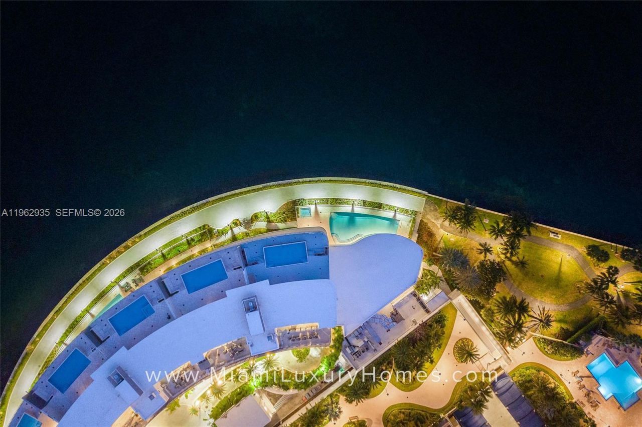 5 Grove Isle Dr., Unit M401, Coconut Grove, FL 33133 Photo