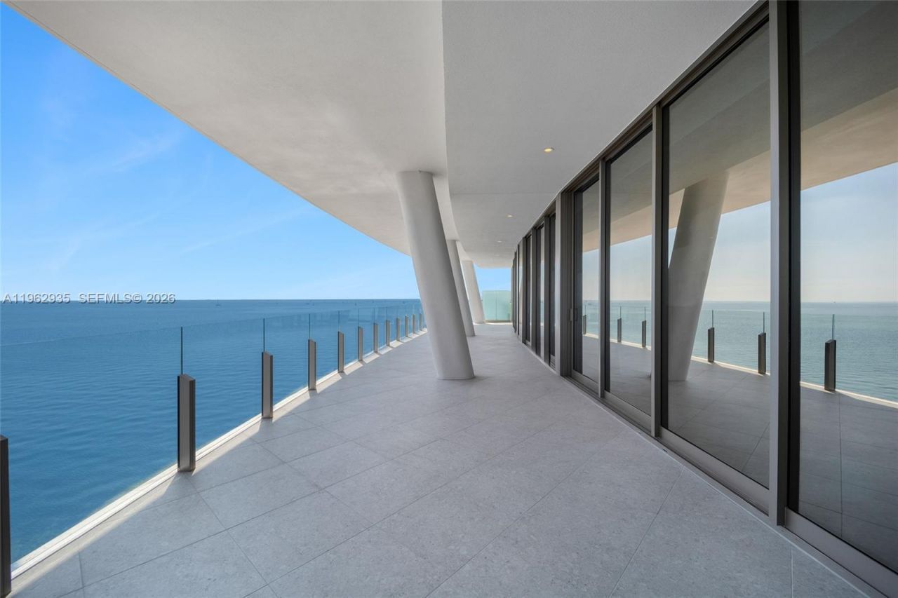 5 Grove Isle Dr., Unit M401, Coconut Grove, FL 33133 Photo