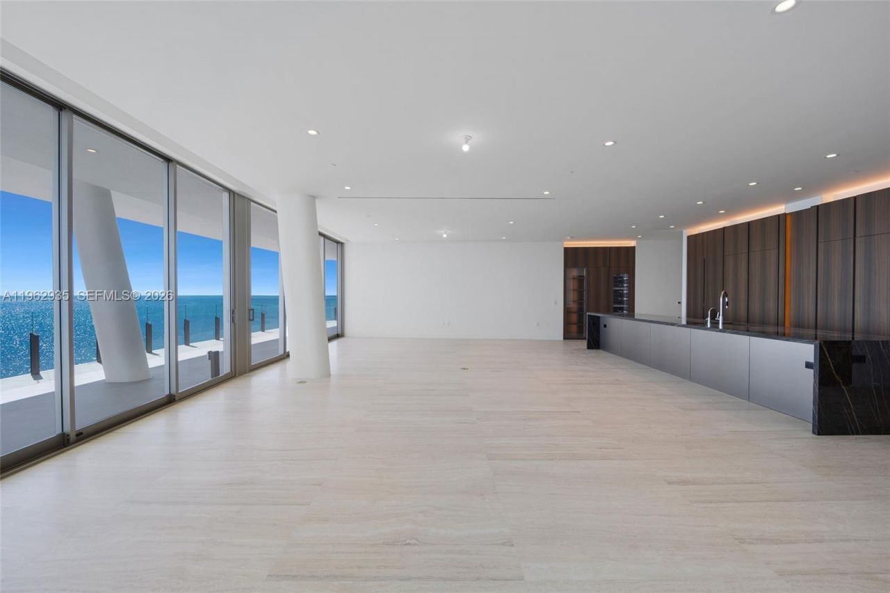 5 Grove Isle Dr., Unit M401, Coconut Grove, FL 33133 Photo