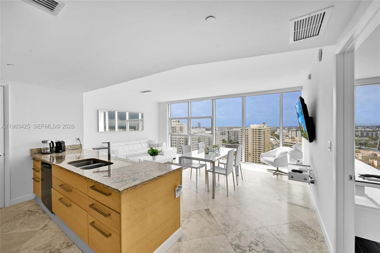 1830 S Ocean Dr, Unit 1907, Hallandale Beach, FL 33009 Photo