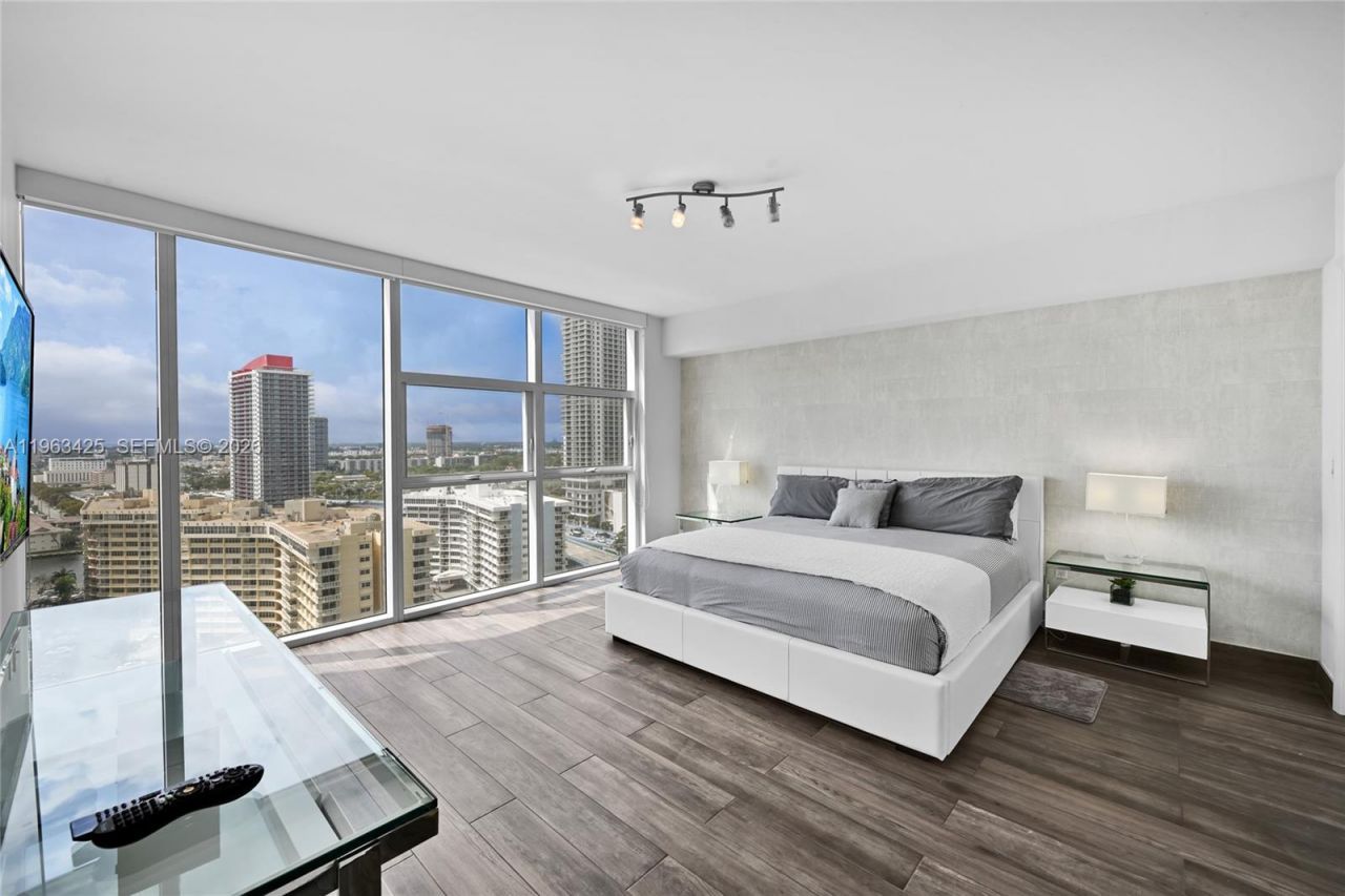 1830 S Ocean Dr, Unit 1907, Hallandale Beach, FL 33009 Photo